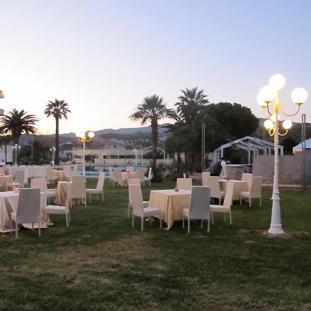 Club Hotel Kennedy Roccella Ionica Luaran gambar