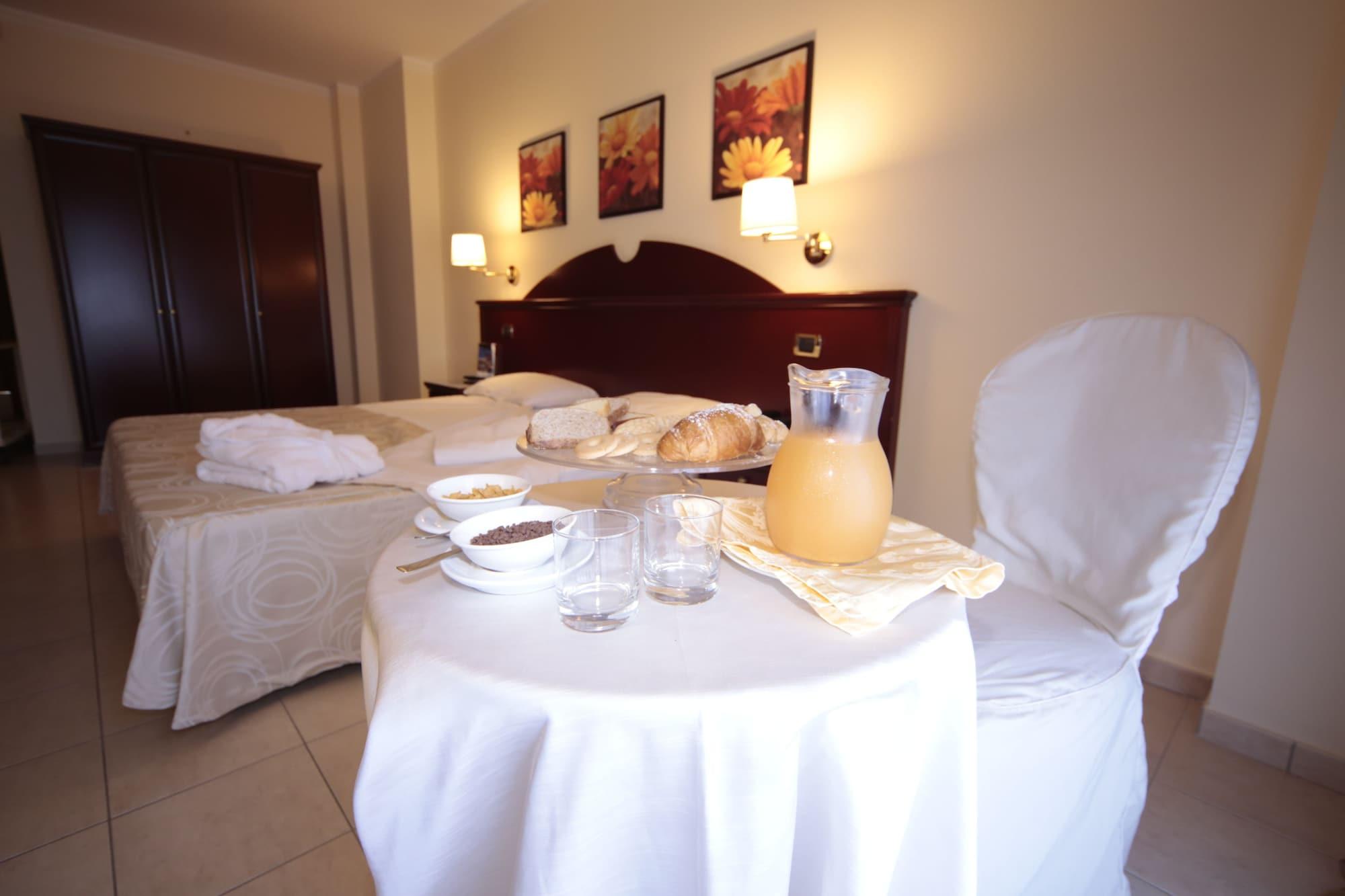 Club Hotel Kennedy Roccella Ionica Luaran gambar