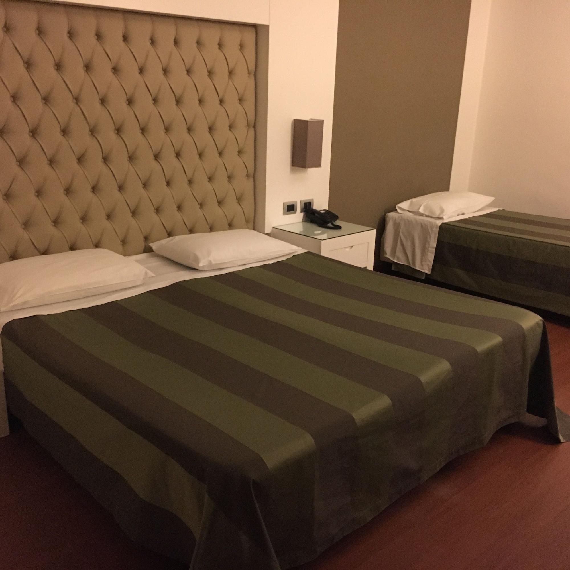 Club Hotel Kennedy Roccella Ionica Luaran gambar