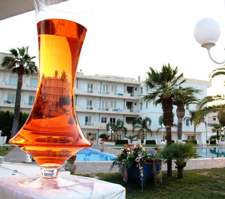 Club Hotel Kennedy Roccella Ionica Luaran gambar