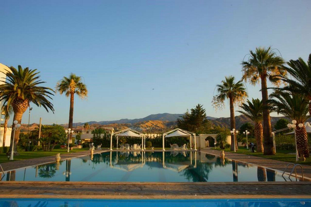 Club Hotel Kennedy Roccella Ionica Luaran gambar